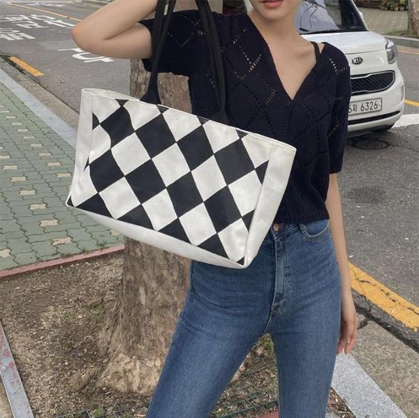 evening bags casual tote designer luxury handbag girls bag shopping womens shoulder ladies square pu versatile business
evening bags casual tote designer luxury handbag girls bag shopping womens shoulder ladies square pu versatile business