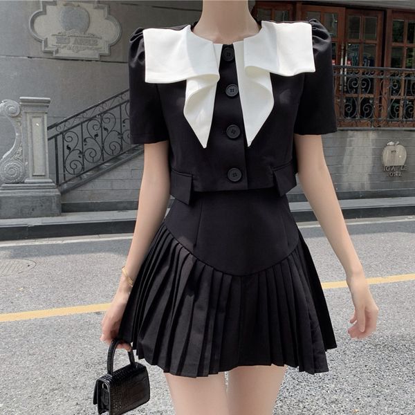 two piece dress korean fashion streetwear 2 set women crop short sleeve shirt blouse + pleated skirts sets casual suits okv2, White
two piece dress korean fashion streetwear 2 set women crop short sleeve shirt blouse + pleated skirts sets casual suits okv2, White