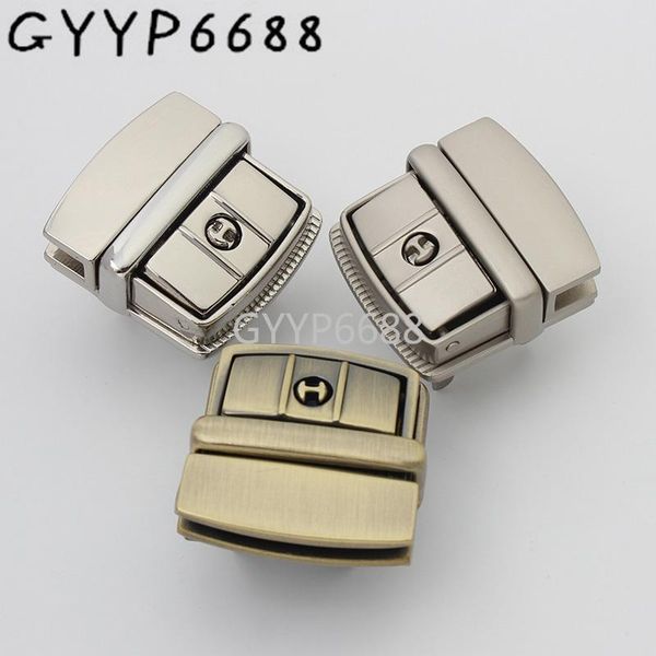 bag parts & accessories 20sets 2 colors 35*35mm metal durable press lock for diy women leatherbag luxury bags tongue repair, Black
bag parts & accessories 20sets 2 colors 35*35mm metal durable press lock for diy women leatherbag luxury bags tongue repair, Black