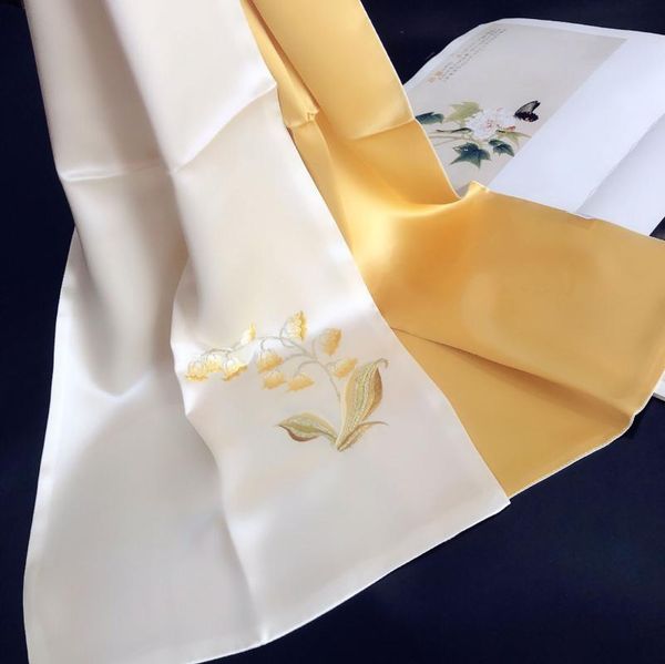scarves 2021 su embroidery silk scarf hand-embroidered double narcissus mulberry chinese style, Blue;gray
scarves 2021 su embroidery silk scarf hand-embroidered double narcissus mulberry chinese style, Blue;gray