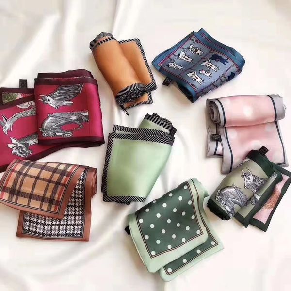 2021 spring and summer small scarf east gate ins contrast color narrow ribbon satin fashion trend, Blue;gray
2021 spring and summer small scarf east gate ins contrast color narrow ribbon satin fashion trend, Blue;gray
