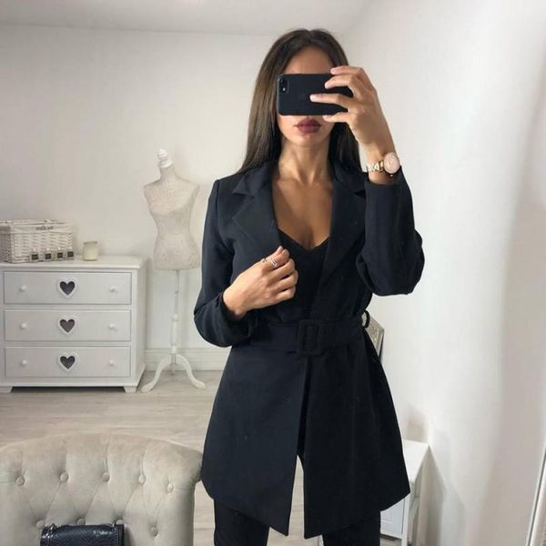 women's trench coats 2021 solid color adjustable waist belt coat fashion classic european style simple women long lightweight, Tan;black
women's trench coats 2021 solid color adjustable waist belt coat fashion classic european style simple women long lightweight, Tan;black