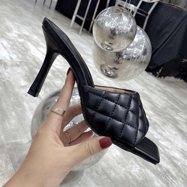 brand design women elegant square sandaly toe thin high heels 9cm summer outdoor beach shoes gladiator ladies sandals dress, Black
brand design women elegant square sandaly toe thin high heels 9cm summer outdoor beach shoes gladiator ladies sandals dress, Black