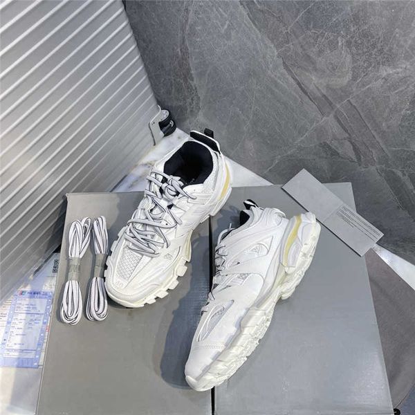 2022 luxury designer track glow dress shoes tess.s.gomma pink blue lace up trainer shoes sneakers with box, Black
2022 luxury designer track glow dress shoes tess.s.gomma pink blue lace up trainer shoes sneakers with box, Black