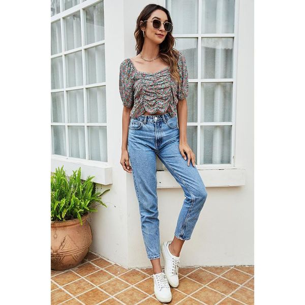ethnic clothing 2021 summer style square neck pullover five-point sleeve casual printing short crop pleated t-shirt lm9500, Red
ethnic clothing 2021 summer style square neck pullover five-point sleeve casual printing short crop pleated t-shirt lm9500, Red