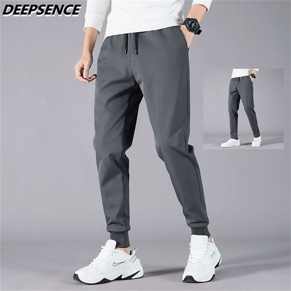 men sports pants autumn slim microelasticity casual pants men trend sweatpants male solid color pencil pants men clothes 211108, Black
men sports pants autumn slim microelasticity casual pants men trend sweatpants male solid color pencil pants men clothes 211108, Black
