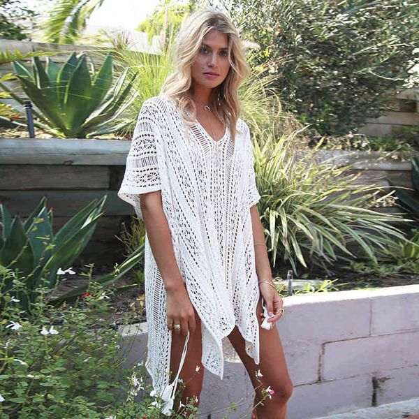 knitted hollow out loose beach bikini smock, sunscreen, swimsuit, women's smock, White;black
knitted hollow out loose beach bikini smock, sunscreen, swimsuit, women's smock, White;black