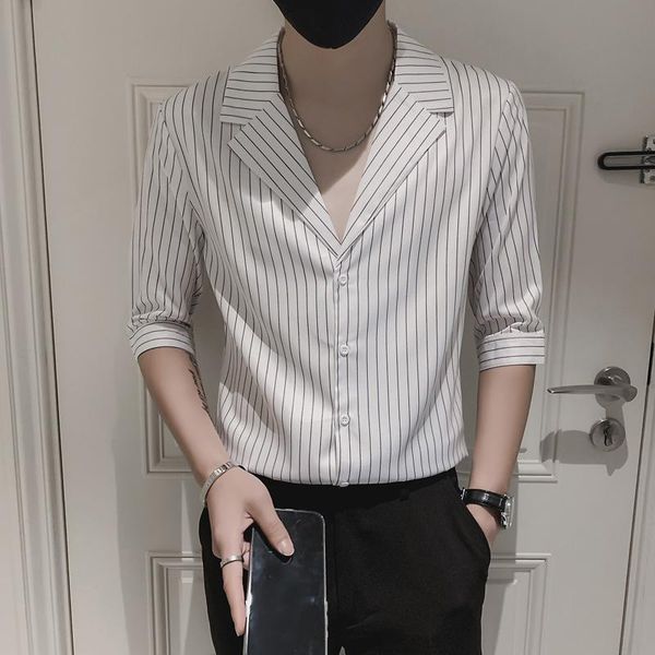 men's casual shirts short-sleeved shirt 2021 summer korean fashion three-quarter sleeves suit collar striped mens clothing, White;black
men's casual shirts short-sleeved shirt 2021 summer korean fashion three-quarter sleeves suit collar striped mens clothing, White;black
