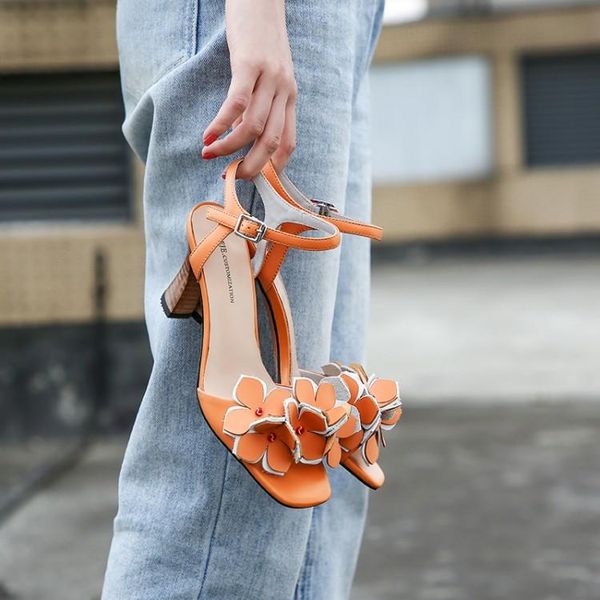 women sandals cow leather buckle strap white color flowers open toe high heels beaches party dress, Black
women sandals cow leather buckle strap white color flowers open toe high heels beaches party dress, Black