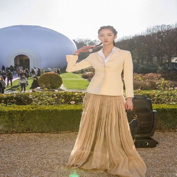 women's suits & blazers d 2021 silk wool suit jacket blazer women white participants in custom import mulberry woven fabrics, White;black
women's suits & blazers d 2021 silk wool suit jacket blazer women white participants in custom import mulberry woven fabrics, White;black