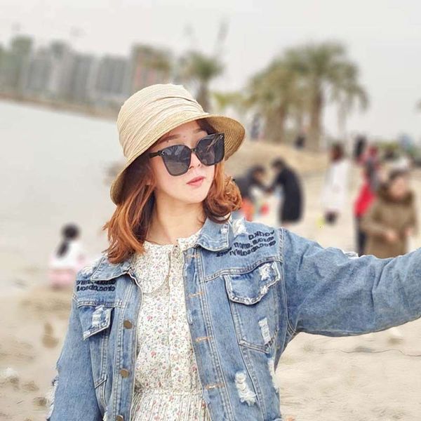 sun hat summer color matching fisherman's fashion beach net red straw metal decoration bow sun hat, Blue;gray
sun hat summer color matching fisherman's fashion beach net red straw metal decoration bow sun hat, Blue;gray