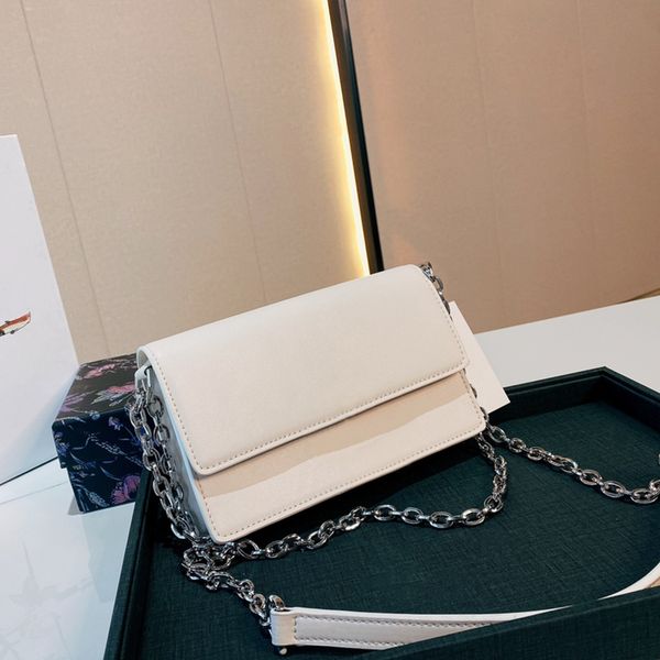 designer purse cross body shoulder bags handbags genuine leather softness high-quality silver chain fashion brand pure skin size 20 13 cm wi
designer purse cross body shoulder bags handbags genuine leather softness high-quality silver chain fashion brand pure skin size 20 13 cm wi