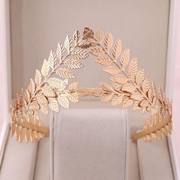 hair clips & barrettes occident vintage golden leaf-shaped alloy crown exquisite bridal headdress women fashion jewelry headpiece, Golden;silver
hair clips & barrettes occident vintage golden leaf-shaped alloy crown exquisite bridal headdress women fashion jewelry headpiece, Golden;silver