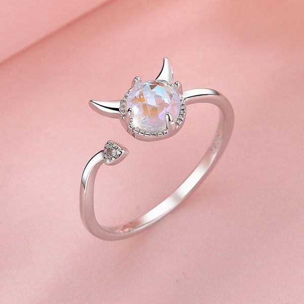 cluster rings female fashion open crystal demon for women sweet cute simply finge ring jewelry girls gifts wholesale 2021, Golden;silver
cluster rings female fashion open crystal demon for women sweet cute simply finge ring jewelry girls gifts wholesale 2021, Golden;silver