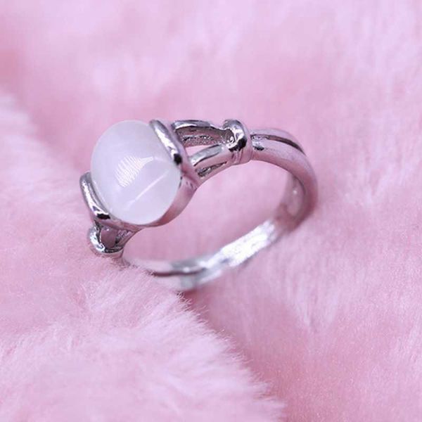wedding rings hollow opal cat eye moonstone for women vintage silver plated tibetan white stone ring female finger fashion jewelry, Slivery;golden
wedding rings hollow opal cat eye moonstone for women vintage silver plated tibetan white stone ring female finger fashion jewelry, Slivery;golden