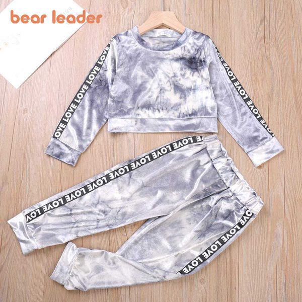 bear leader letter children clothing set casual spring autumn golden velvet 2pcs set kids tracksuit for girls boys clothing sets x0902, White
bear leader letter children clothing set casual spring autumn golden velvet 2pcs set kids tracksuit for girls boys clothing sets x0902, White