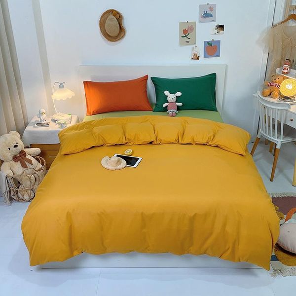 bedding sets simple duvet cover set color contrast soft skin-friendly polyester bedclothes quilt with pillowcase sheet
bedding sets simple duvet cover set color contrast soft skin-friendly polyester bedclothes quilt with pillowcase sheet