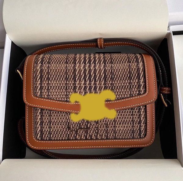 2021 crazy sales fashion c brand luxury shoulder bag handbags material classic floral designs designer triomphe metal button delivery
2021 crazy sales fashion c brand luxury shoulder bag handbags material classic floral designs designer triomphe metal button delivery