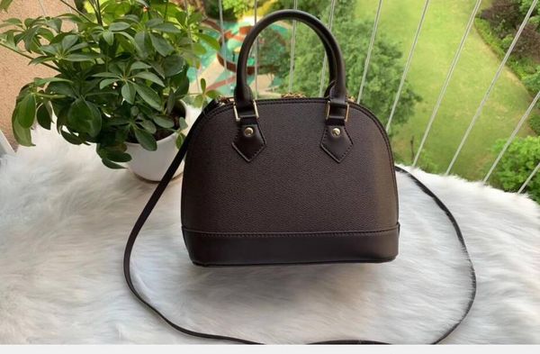 2021 alma bb shell bag women handbag leather flower crossbody shoulder bags messenger handbags with lock tote
2021 alma bb shell bag women handbag leather flower crossbody shoulder bags messenger handbags with lock tote