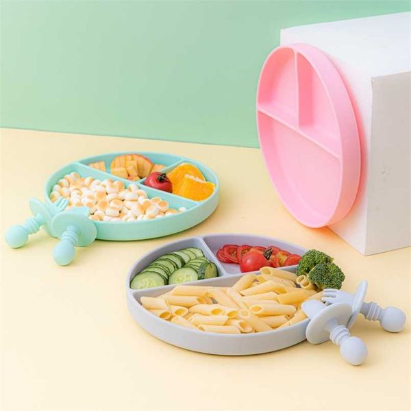 baby silicone dining plate a lovely smile face lunch dishes kitchen fruit children feeding dinner plates bowls 211012
baby silicone dining plate a lovely smile face lunch dishes kitchen fruit children feeding dinner plates bowls 211012