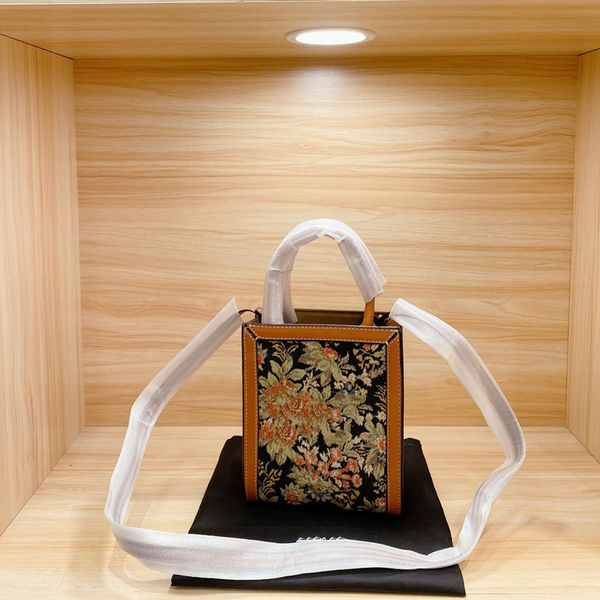 designer totes crossbody bag handbags ladies handbag tote shoulder bags fashion different styles multi-style shopping with the original box
designer totes crossbody bag handbags ladies handbag tote shoulder bags fashion different styles multi-style shopping with the original box