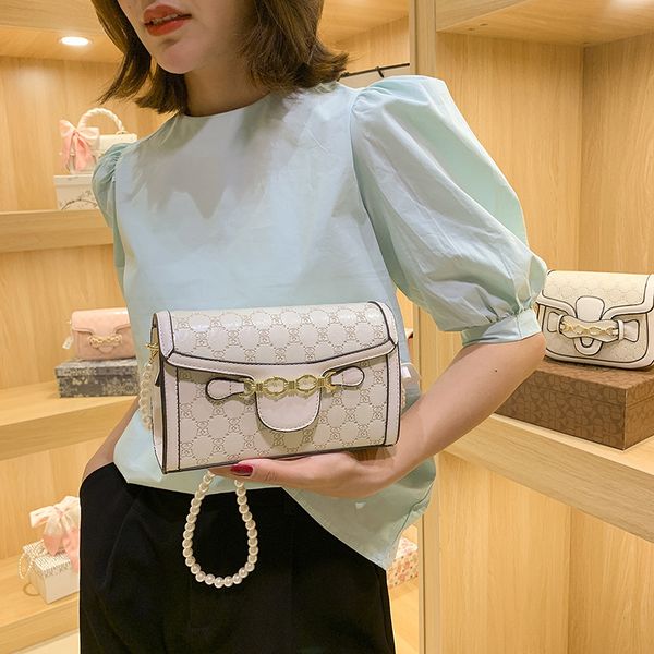 factory outlet design women's 2021 new trend fashion net red single shoulder messenger embossed foreign style beaded saddle small squar
factory outlet design women's 2021 new trend fashion net red single shoulder messenger embossed foreign style beaded saddle small squar