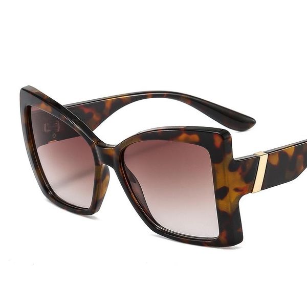 sunglasses 2021 fashion cat eye women men metal decorate designer color frame gradients lens sun glasses uv400, White;black
sunglasses 2021 fashion cat eye women men metal decorate designer color frame gradients lens sun glasses uv400, White;black