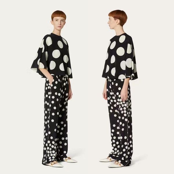 100% silk women pant suits unique cloak shirt trousers two piece set elegant ensemble femme casual conjuntos de mujer women's pants, White
100% silk women pant suits unique cloak shirt trousers two piece set elegant ensemble femme casual conjuntos de mujer women's pants, White
