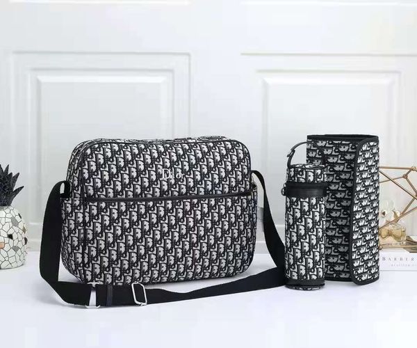 fashion women bags convenient diaper bag for baby toddlers classical designer fancy mom backpacks 2021 large size high quality
fashion women bags convenient diaper bag for baby toddlers classical designer fancy mom backpacks 2021 large size high quality
