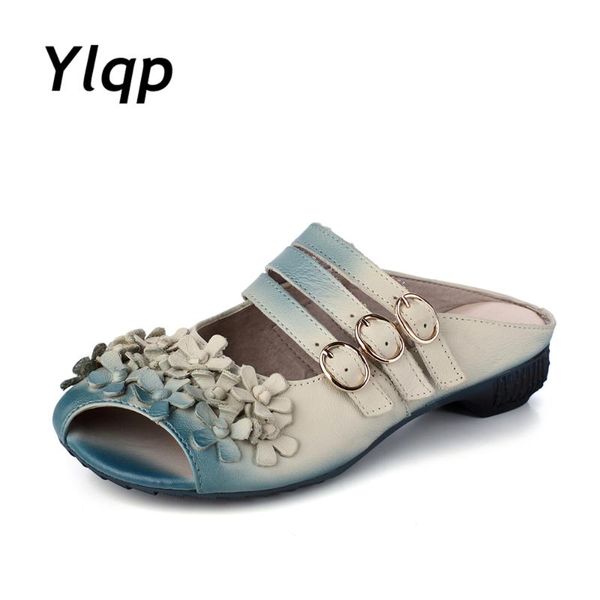leisure gradient color floral handmade genuine leather shoes women sandals flat slippers, Black
leisure gradient color floral handmade genuine leather shoes women sandals flat slippers, Black