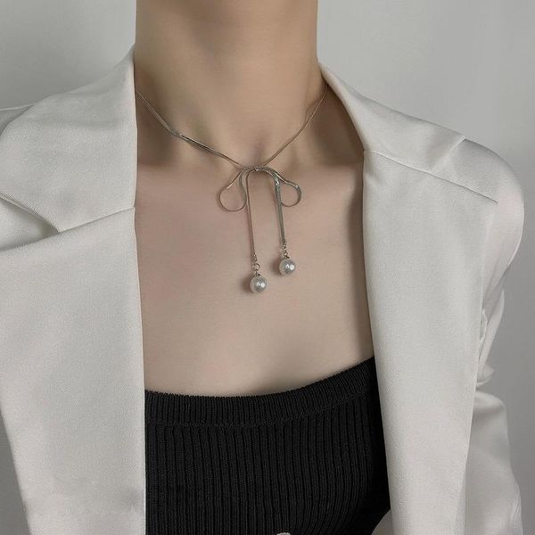 chokers allme minimalist bowknot simulation pearl pendant necklace for women girls classic hollow out metallic jewelry, Golden;silver
chokers allme minimalist bowknot simulation pearl pendant necklace for women girls classic hollow out metallic jewelry, Golden;silver