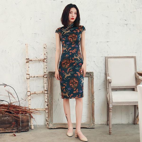 women exquisite print vintage classic qipao elegant mandarin collar traditional chinese dress summer short sleeve slim cheongsam ethnic clot, Red
women exquisite print vintage classic qipao elegant mandarin collar traditional chinese dress summer short sleeve slim cheongsam ethnic clot, Red