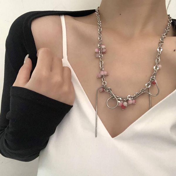 chains fruit in midsummer rock fairy peach punk gradual change winding deconstruction titanium steel necklace, Silver
chains fruit in midsummer rock fairy peach punk gradual change winding deconstruction titanium steel necklace, Silver