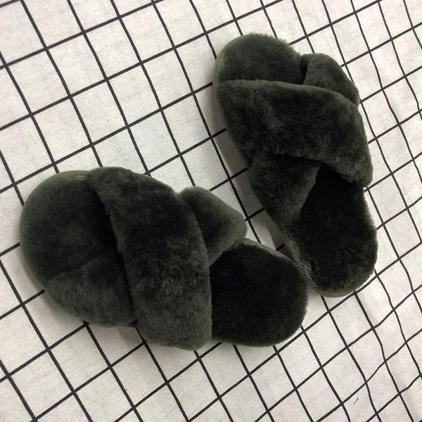 100% natural sheepskin fur slippers fashion female winter women warm indoor soft wool lady home shoes q2, Black
100% natural sheepskin fur slippers fashion female winter women warm indoor soft wool lady home shoes q2, Black
