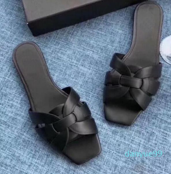 2021 designer luxury women slippers ladies casual comfortable flat slippers square toe leather sandals 3 colors available, Black
2021 designer luxury women slippers ladies casual comfortable flat slippers square toe leather sandals 3 colors available, Black