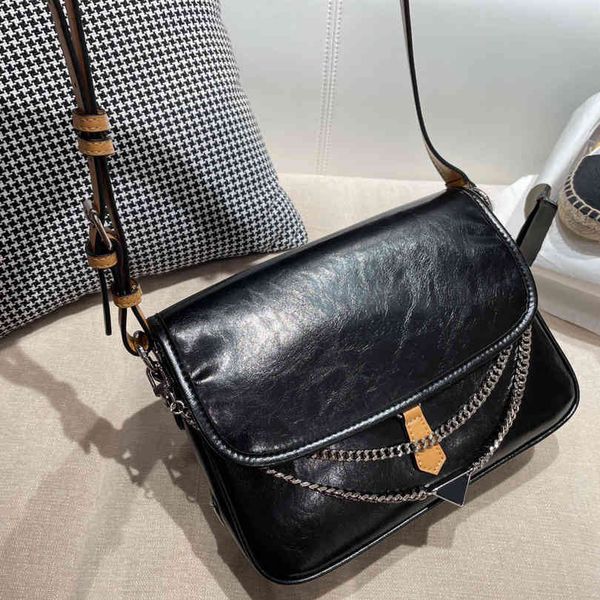 factory outlet design 2021 new ins net red trend fashion one shoulder women's messenger small square bag
factory outlet design 2021 new ins net red trend fashion one shoulder women's messenger small square bag