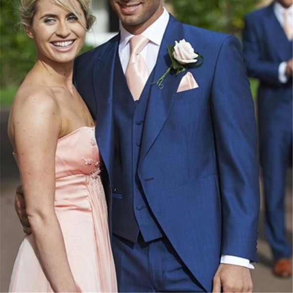 long tailcoat wedding men suit tuxedos and vest 2021 custom made royal blue homme slim fit mens blazers suits groom men's &, White;black
long tailcoat wedding men suit tuxedos and vest 2021 custom made royal blue homme slim fit mens blazers suits groom men's &, White;black