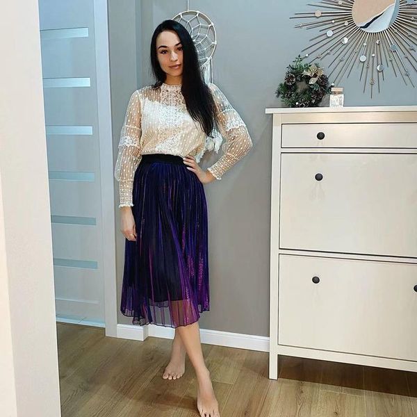 fall winter high waist women skirt slim retro gradient reflective mesh pleated, Black
fall winter high waist women skirt slim retro gradient reflective mesh pleated, Black