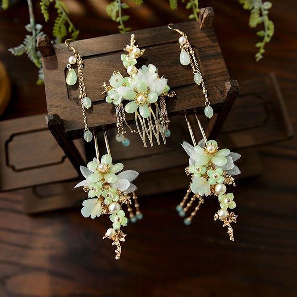 earrings & necklace vintage traditional chinese bridal jewelry set hair accessories forks comb luxury hanfu with gift box, Silver
earrings & necklace vintage traditional chinese bridal jewelry set hair accessories forks comb luxury hanfu with gift box, Silver