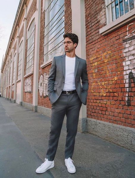 men's suits & blazers casual gray fashionable tuxedo man peaked lapel male suits blazer thin groom fit prom dress party 2 pieces (jacke, White;black
men's suits & blazers casual gray fashionable tuxedo man peaked lapel male suits blazer thin groom fit prom dress party 2 pieces (jacke, White;black