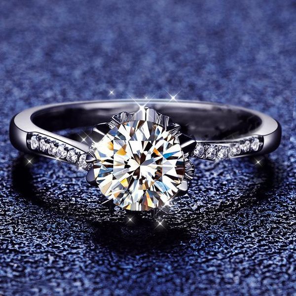 cluster rings fashion classic simple inlaid zircon crystal ladies s925 sterling silver wedding ring jewelry wholesale, Golden;silver
cluster rings fashion classic simple inlaid zircon crystal ladies s925 sterling silver wedding ring jewelry wholesale, Golden;silver