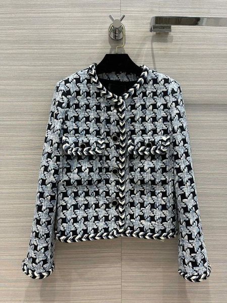 women's jackets blue plaid knitted tweed coat for women hand weave twist edge slim high-end brand double pocket lady, Black;brown
women's jackets blue plaid knitted tweed coat for women hand weave twist edge slim high-end brand double pocket lady, Black;brown