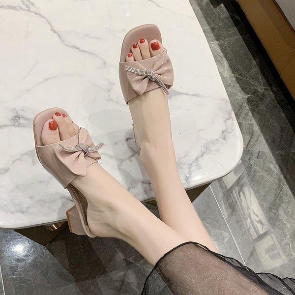 slippers 2021 brand designer fashion butterfly knot slipper shoes slip on loafers mules flip flops zapatillas mujer casa ladies sanda, Black
slippers 2021 brand designer fashion butterfly knot slipper shoes slip on loafers mules flip flops zapatillas mujer casa ladies sanda, Black