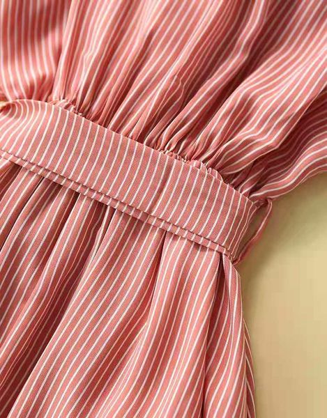 women's swimwear temperament v-neck french japanese stripe tea break 2021 summer dress, White;black
women's swimwear temperament v-neck french japanese stripe tea break 2021 summer dress, White;black