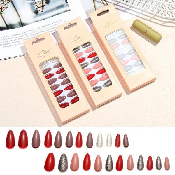 false nails manicure wear finished product dress up nail patch almond beetle sticker, Red;gold
false nails manicure wear finished product dress up nail patch almond beetle sticker, Red;gold