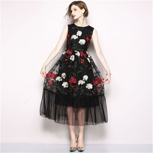 casual dresses runway fashion summer women flower embroidery mesh long elegant party holiday 2le0, Black;gray
casual dresses runway fashion summer women flower embroidery mesh long elegant party holiday 2le0, Black;gray
