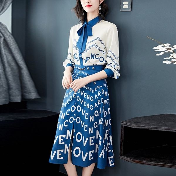 elegant letter pattern midi skirt suit women's bow collar long sleeve chiffon shirts + split skirt set office 2 pieces set 210514, White
elegant letter pattern midi skirt suit women's bow collar long sleeve chiffon shirts + split skirt set office 2 pieces set 210514, White