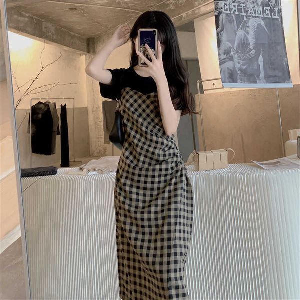 2021 summer fake two piece plaid splicing large size long skirt wrinkled waist slim irregular drs, Black;gray
2021 summer fake two piece plaid splicing large size long skirt wrinkled waist slim irregular drs, Black;gray