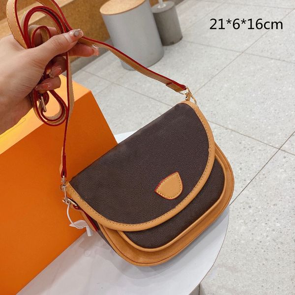 2021 designer women shouder bags fashion cross body mesenger shell bag lady purses small size letter sequin l21090601 
2021 designer women shouder bags fashion cross body mesenger shell bag lady purses small size letter sequin l21090601