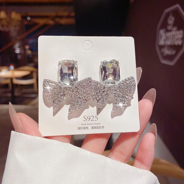 dangle & chandelier fashion shiny crystal bowknot earrings elegant contracted geometric hyperbole style women jewelry, Silver
dangle & chandelier fashion shiny crystal bowknot earrings elegant contracted geometric hyperbole style women jewelry, Silver